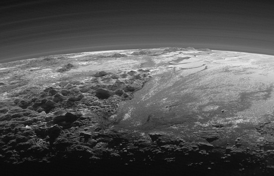 Pluto lookback image 15 minutes after closest approach July 14, 2015